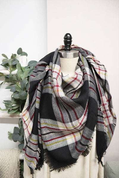 Blanket Scarf, Black Plaid
