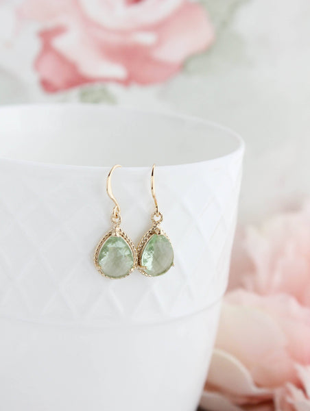 Earings, Glass Pear Drop, Green