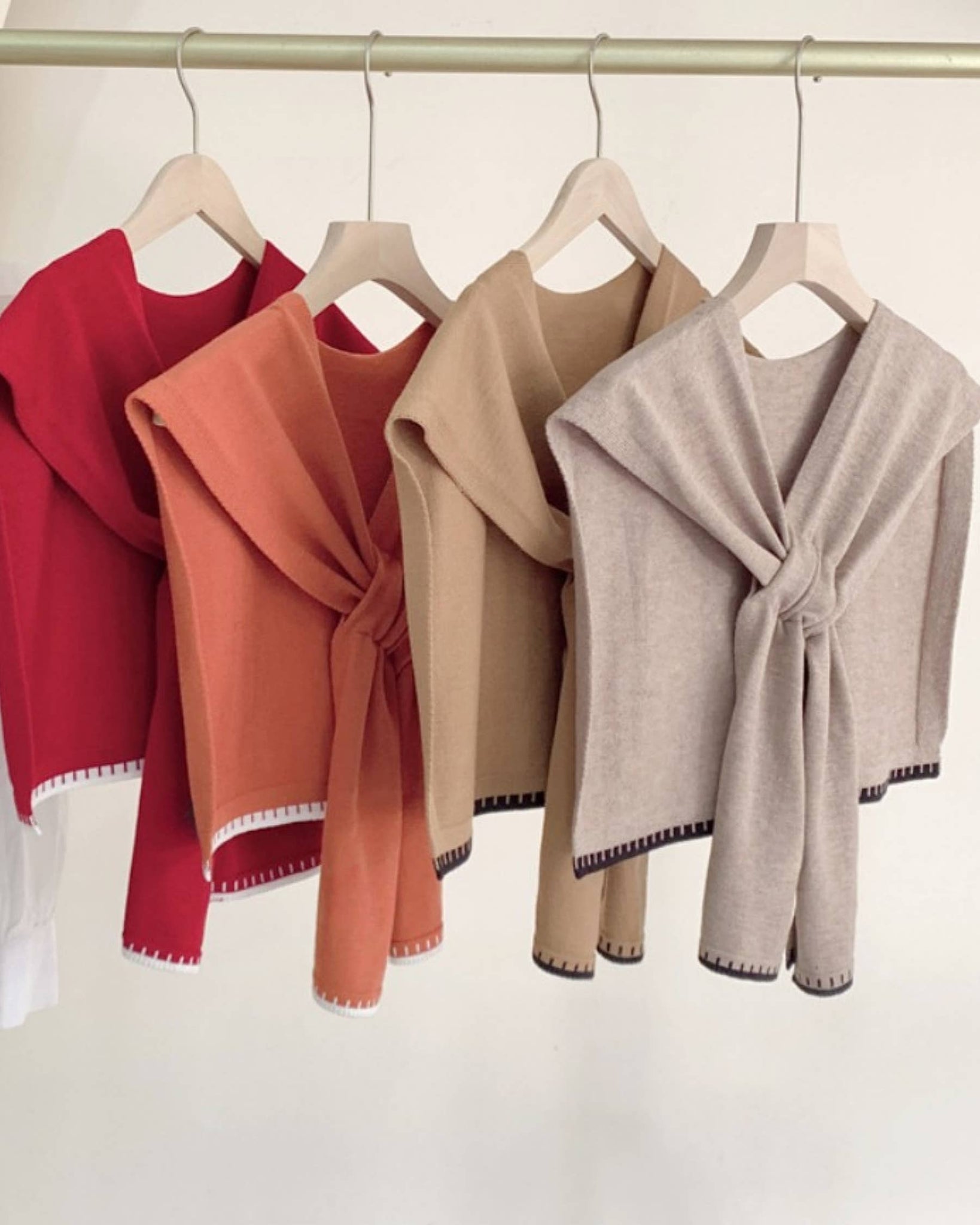 Mini Shoulder Cross-Front Scarf : Orange