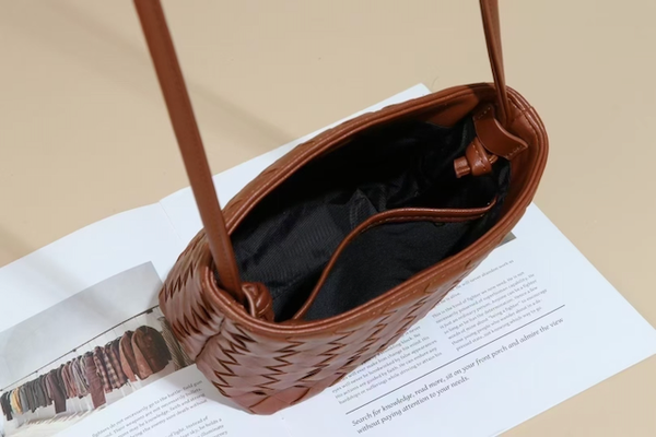 Shoulder/Crossbody Woven Bag: Wine