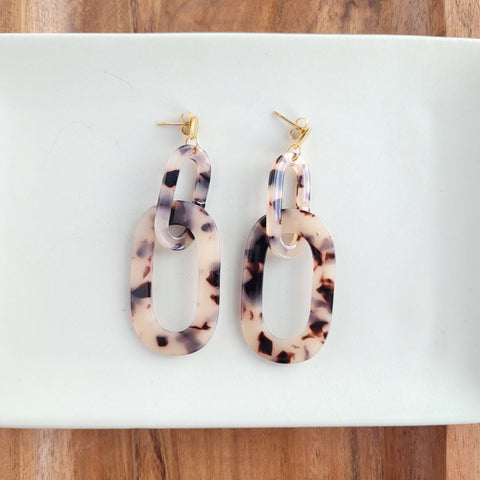 Earrings, Chrissy - Blonde Tortoise