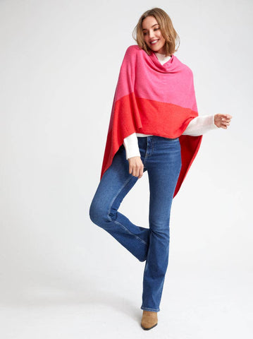 Travel Poncho, Madeleine Fire Red/Pink
